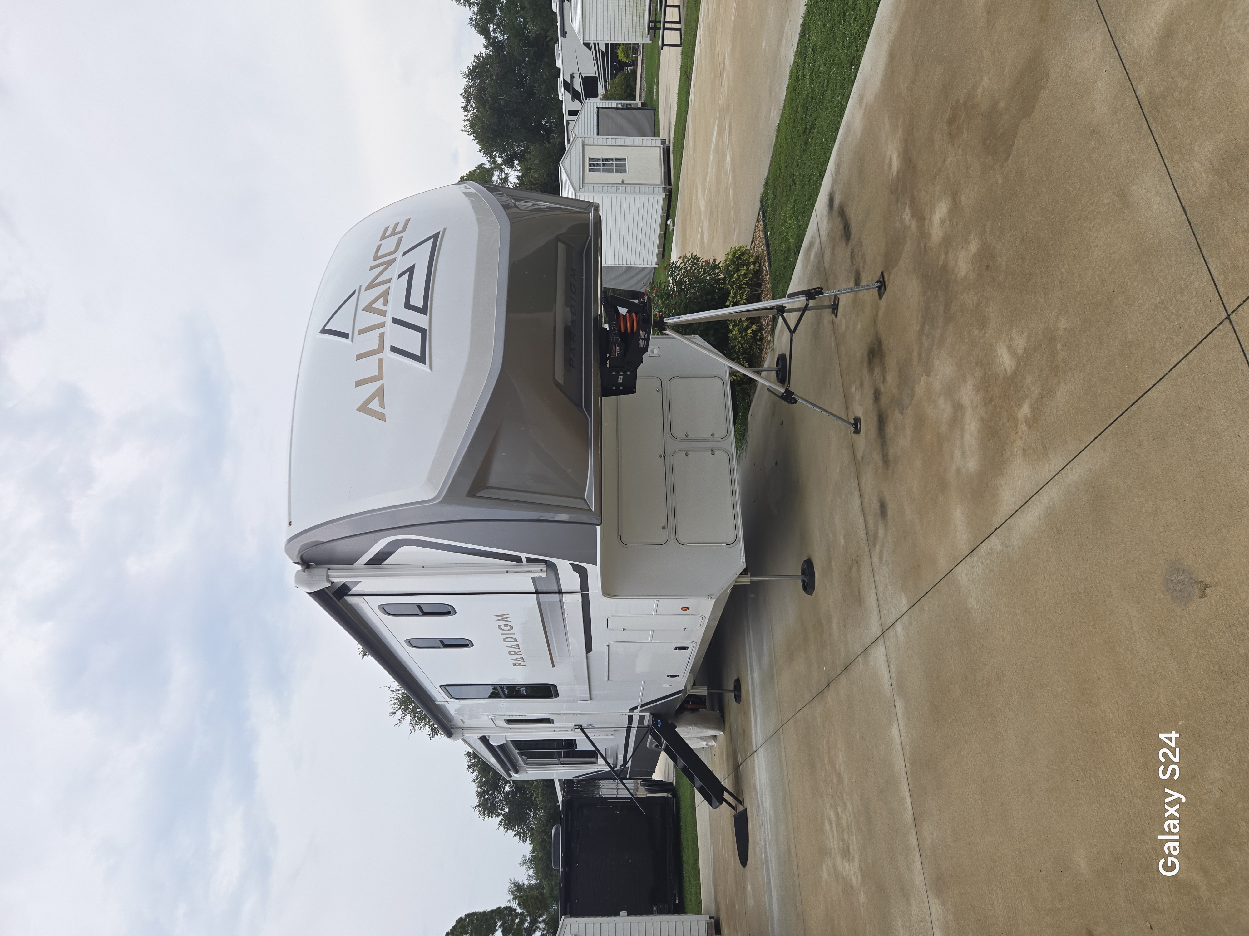 Alliance Paradigm fifth wheel RV set up for service by Rudy's RV Repair in Sarasota, Florida